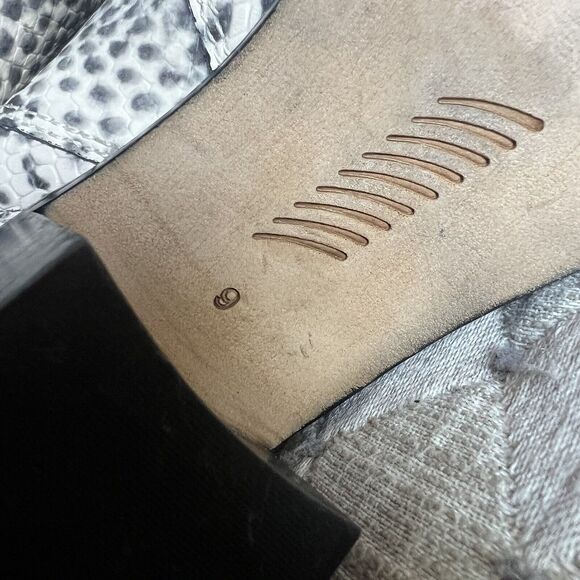 Paige Willa Cream & Black Snake Skin Print Leather Western Cowgirl Ankle Boot 9 - Picture 15 of 16